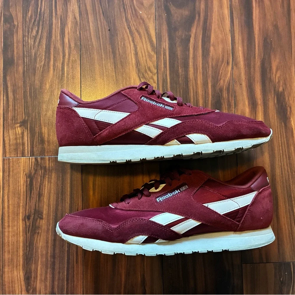 Reebok Men's Burgundy and White Sneakers - Picture 1 of 4